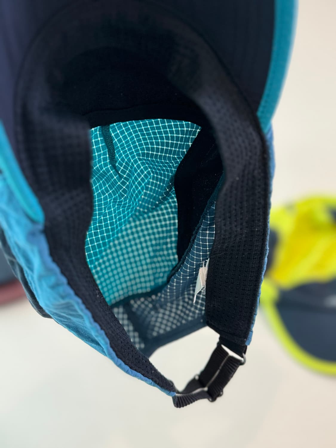 살로몬 센스 에어로 러닝캡 상품이미지3