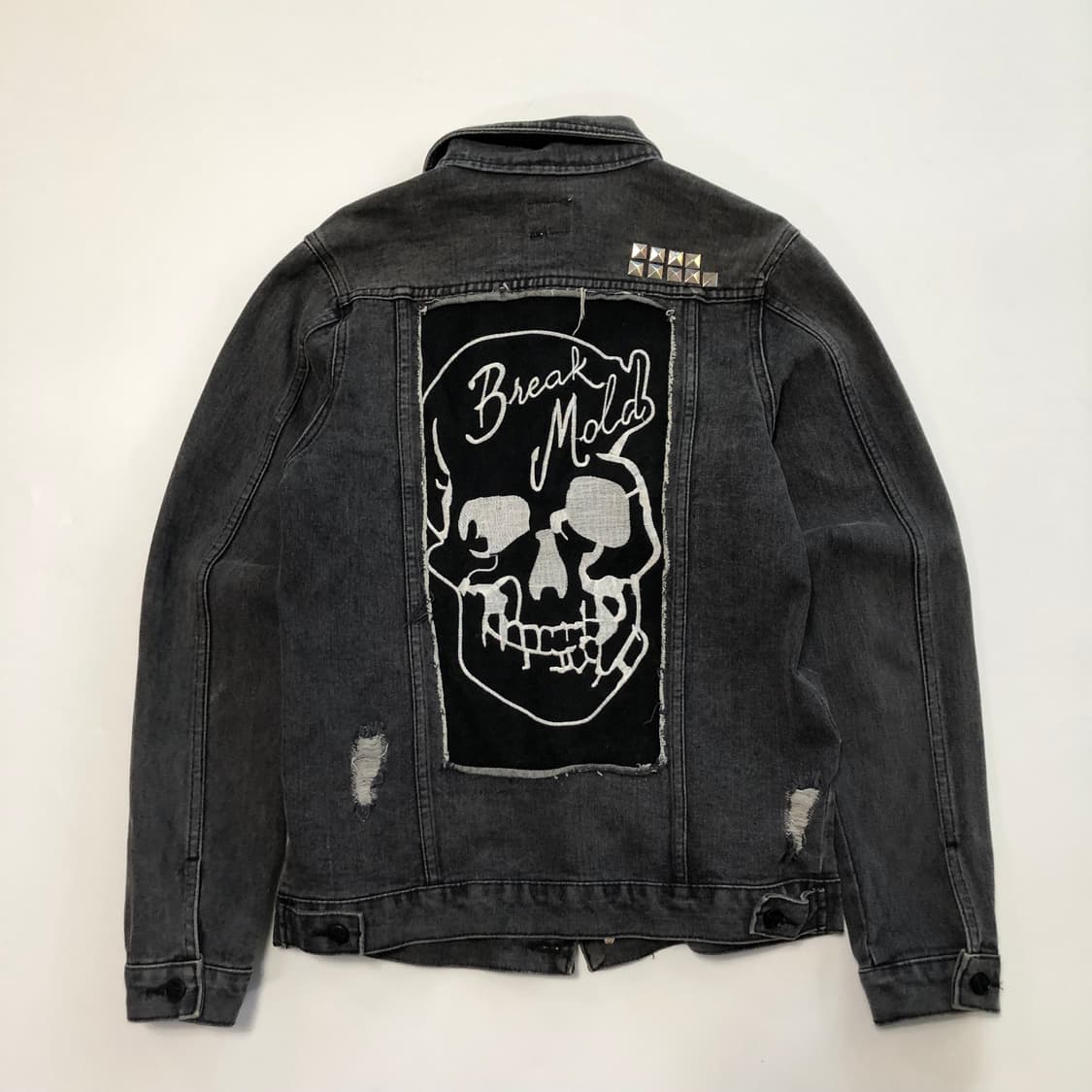 스터드 커스텀 데님자켓 상품이미지2