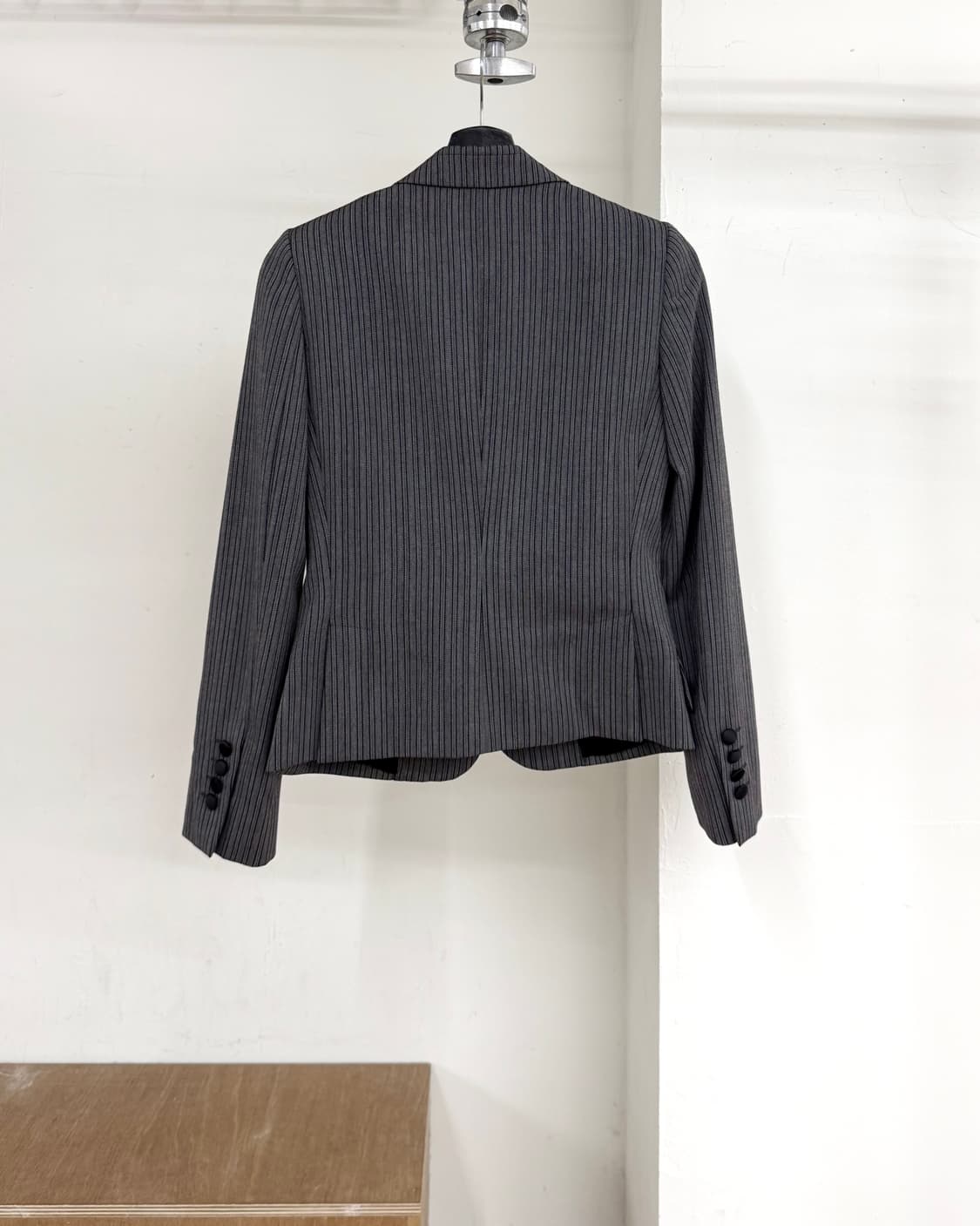 돌체 앤 가바나 그레이 스트립드 울 벨벳 레이펠 자켓 상품이미지6