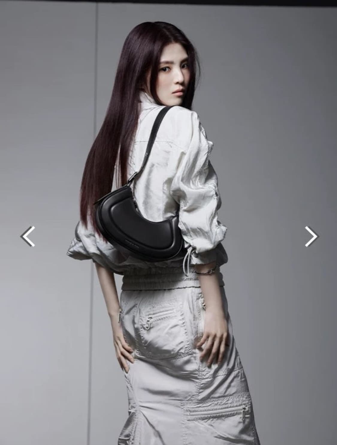 찰스앤키스 커브 호보백 실버 상품이미지2