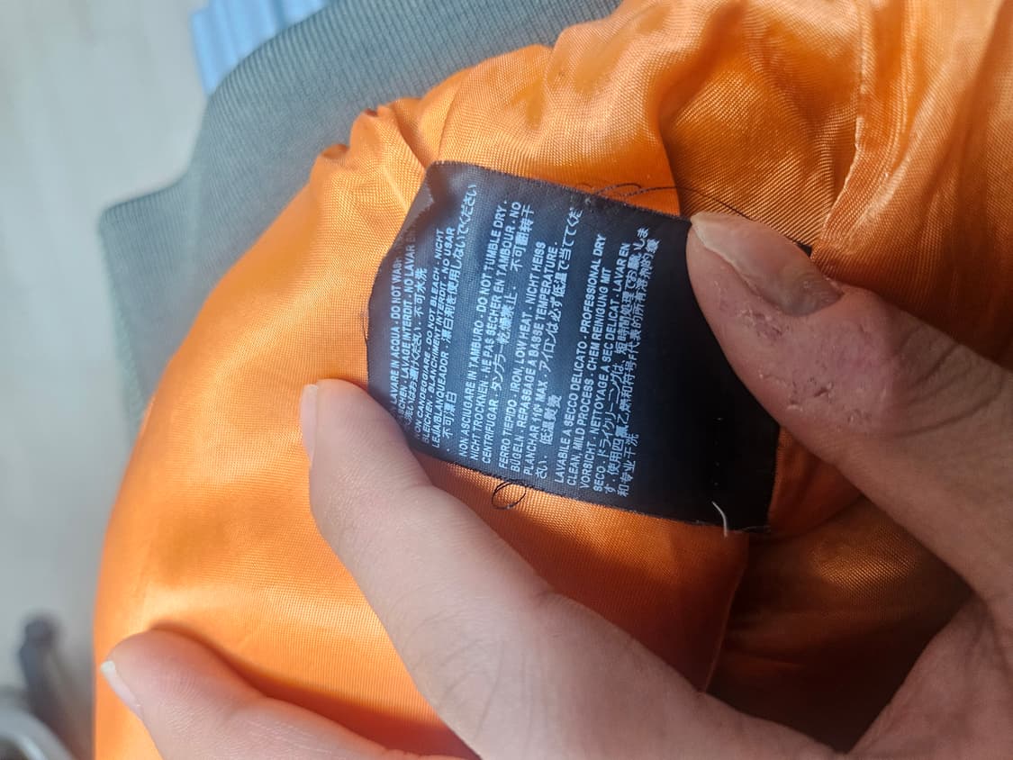 발렌시아가 17ss 크롭 봄버 S (패드버전) 상품이미지5