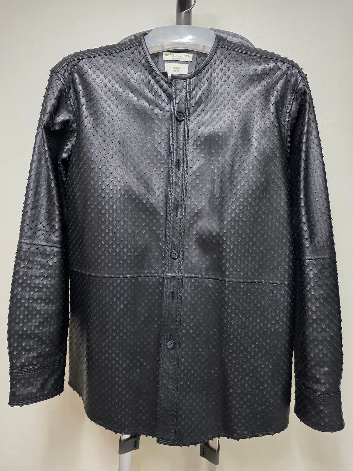 보테가베네타 한정판 레더 셔츠 자켓 국내매장판 상품이미지1