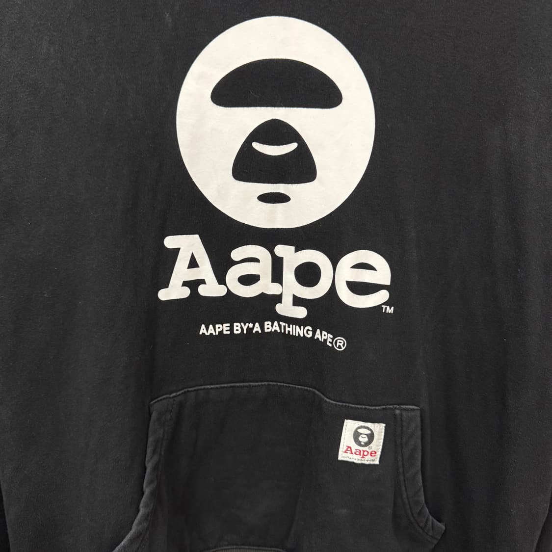 에이프 바이 베이프 후드티 전면 빅로고 포인트 블랙 상품이미지5