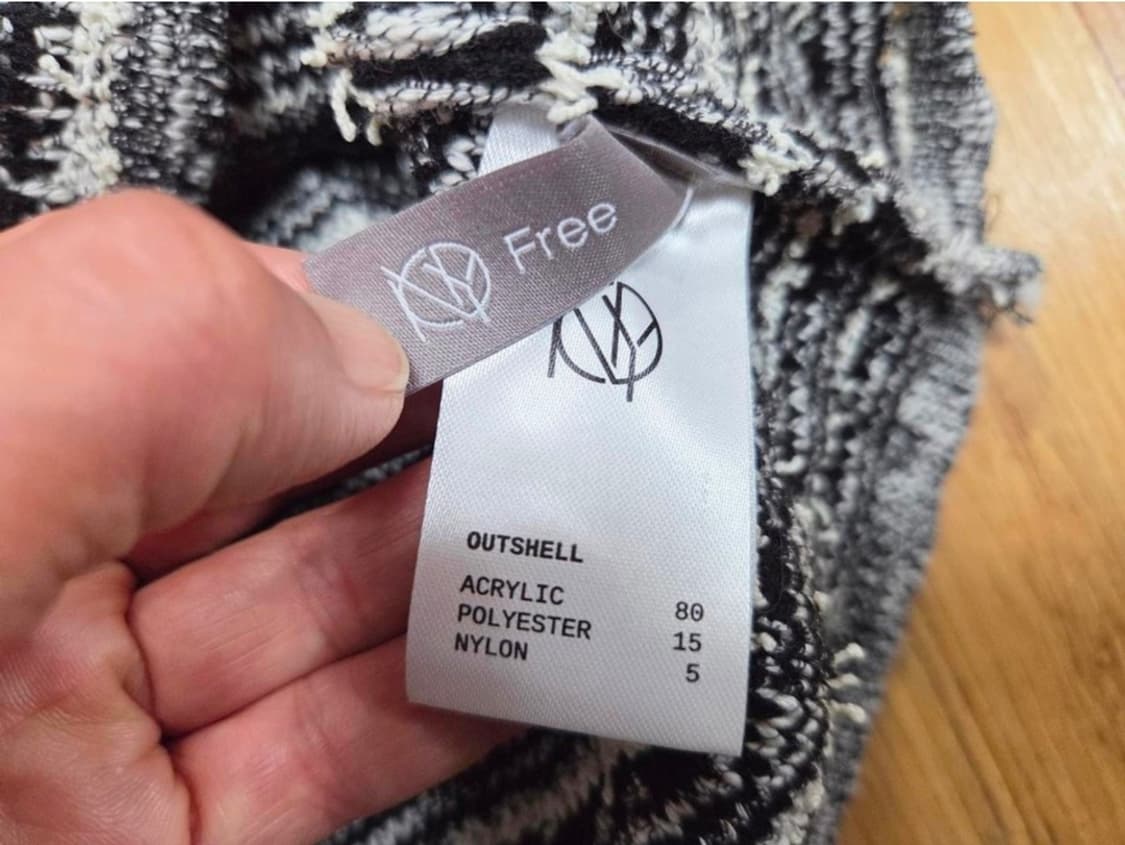 글로우앤님프(GLOW AND NYMPH) 테일 V넥 가디건 55-66 상품이미지9