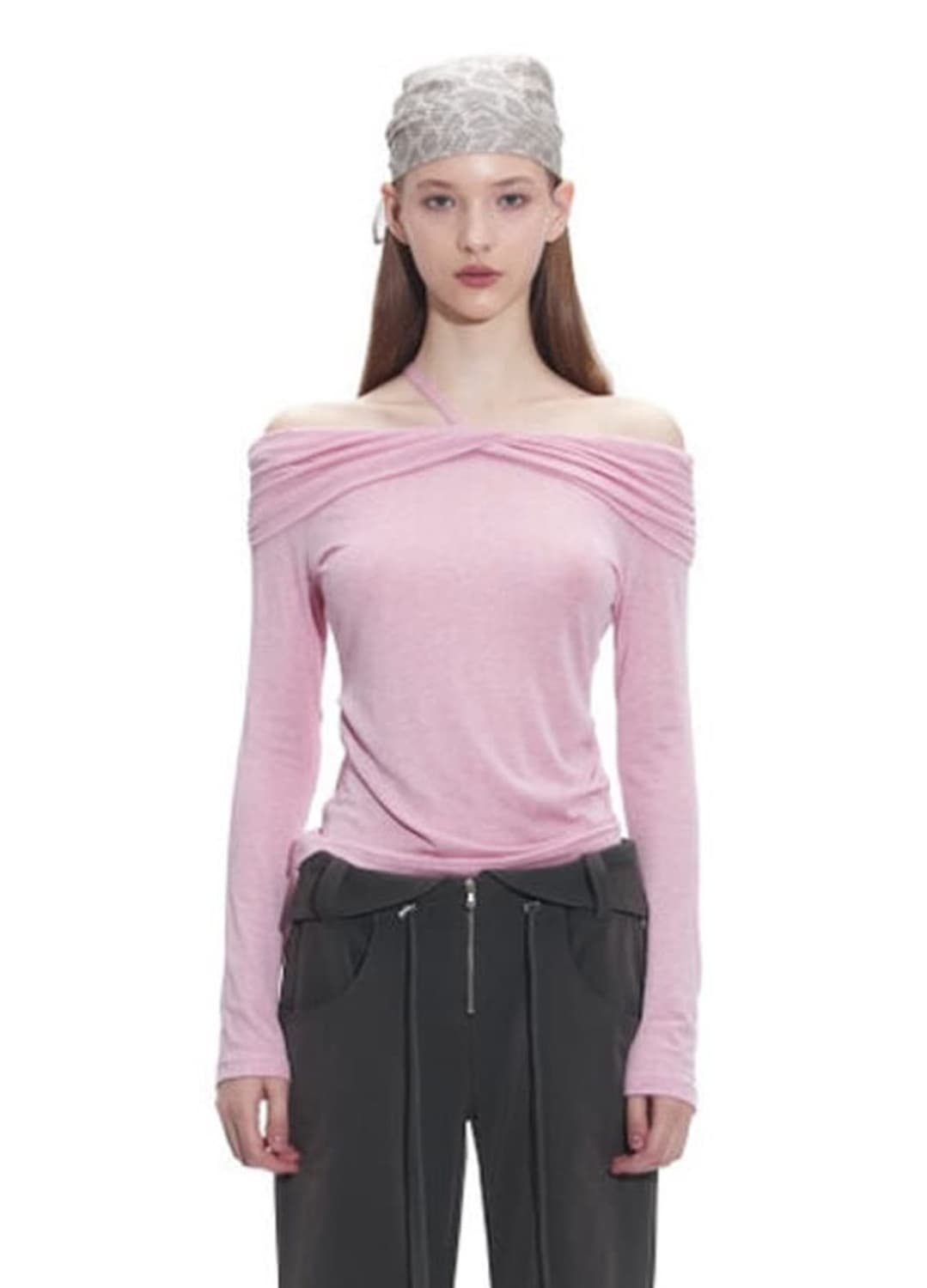 런웨이티켓 오운서 롱 슬리브 트위스티드 슬림 핏 오프숄더 핑크 상품이미지2