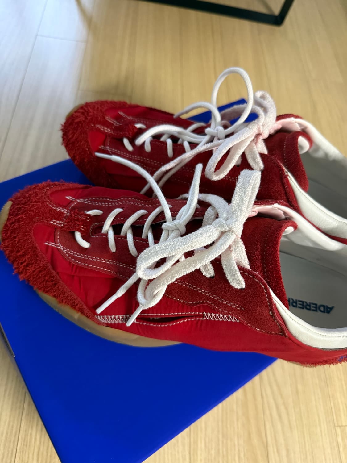 아더에러 스키드 레드 290 상품이미지3