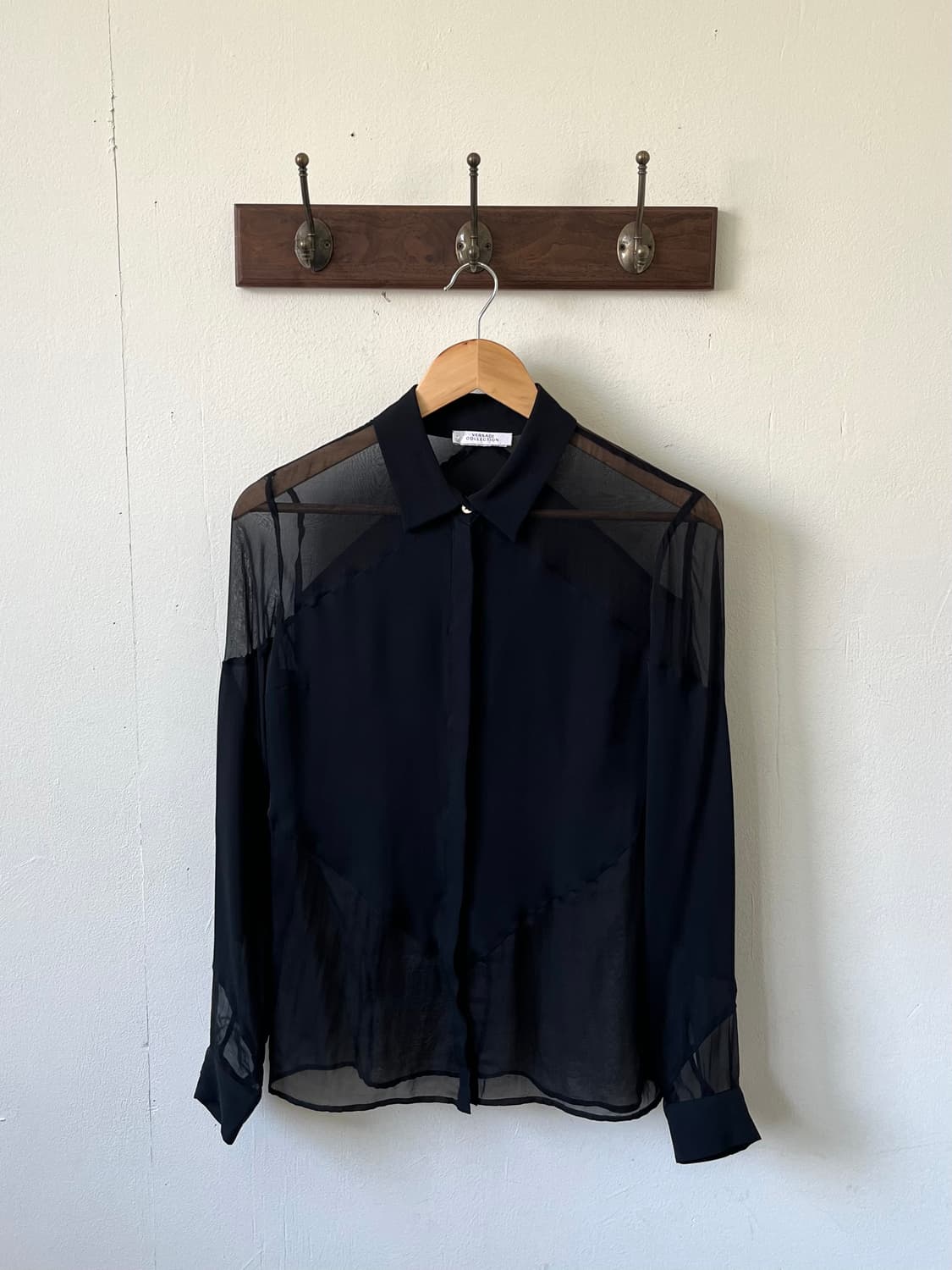 VERSACE 블랙 시스루 셔츠 상품이미지1