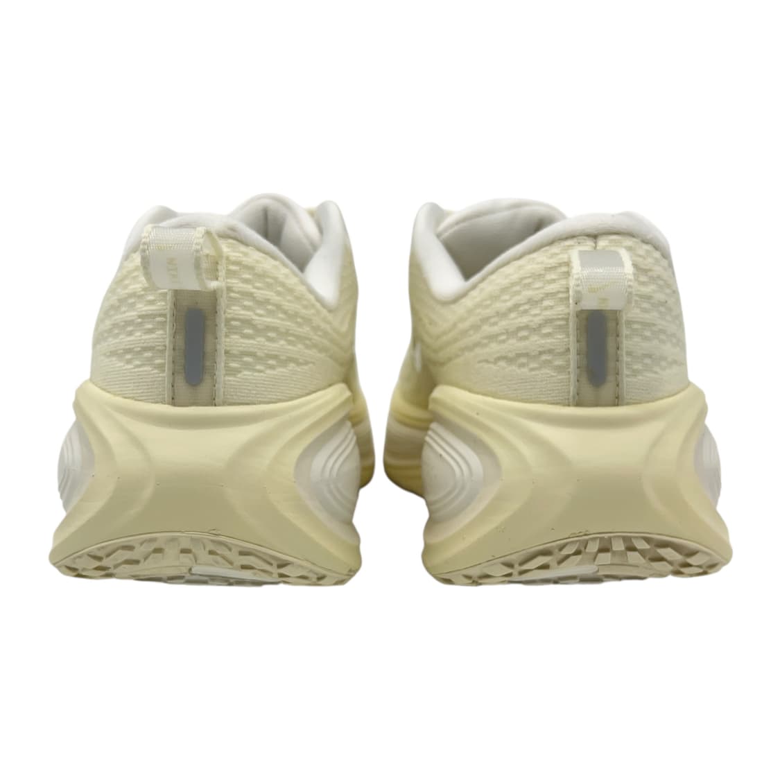 240 W 나이키 보메로 플러스 세일 앨러배스터 상품이미지6