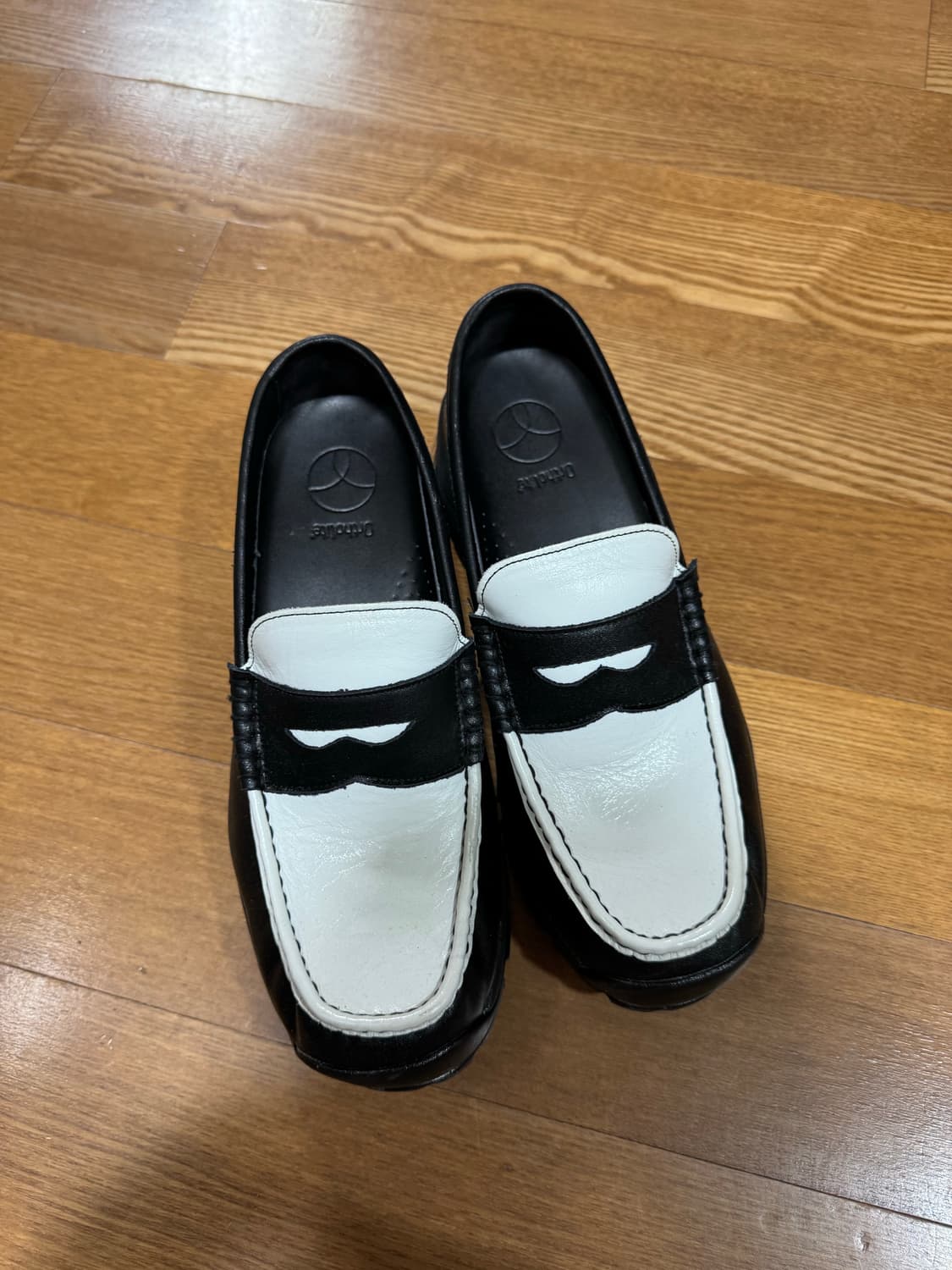 야세 크러쉬 카우하이드 로퍼 270 상품이미지2