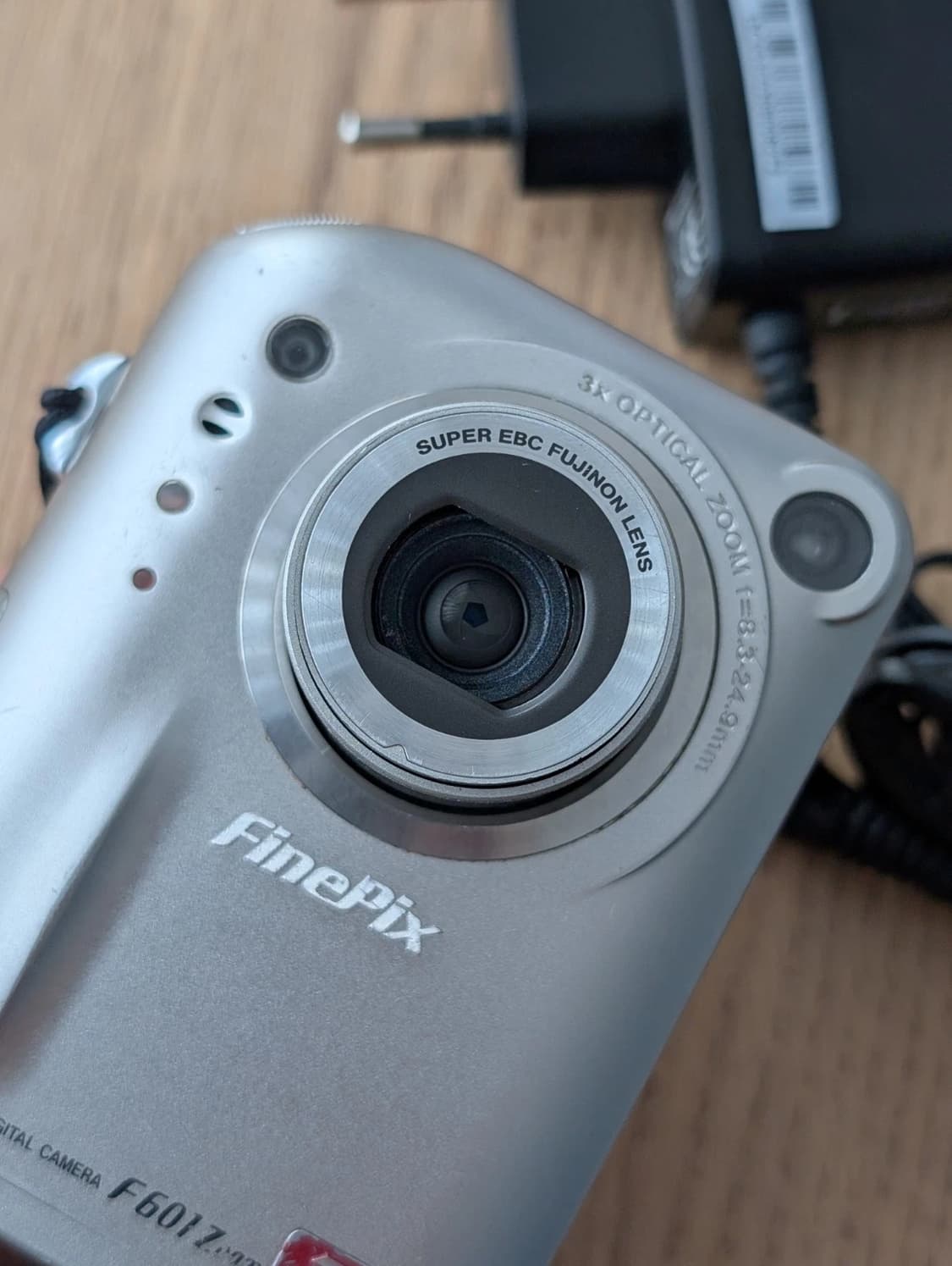 후지 파인픽스 F601 줌 (레트로 디지캠) 팝니다 상품이미지5