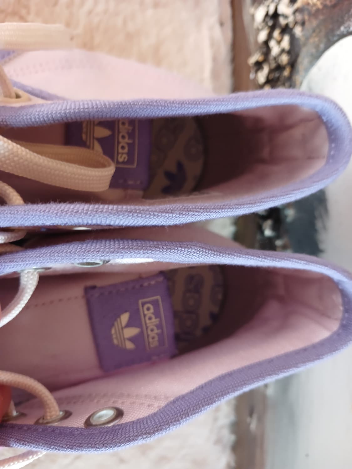 아디다스 정품 여성 하이탑 스니커즈 235 사이즈 (뒷면 높이 14) 상품이미지6