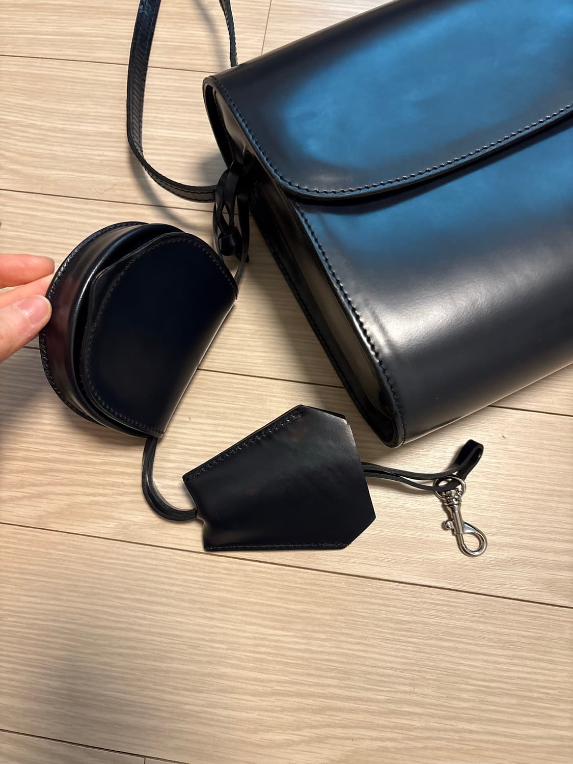 마르케스 알메이다 레더 사첼백  상품이미지2