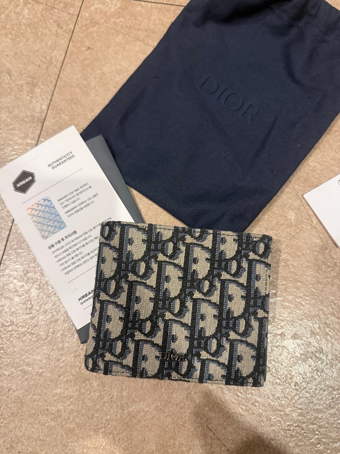 디올 오블리크 반지갑 새상품급 상품이미지1