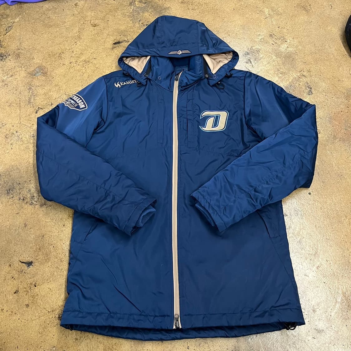 [M] 엔씨 다이노스 후드 바람막이 네이비 b17 상품이미지2