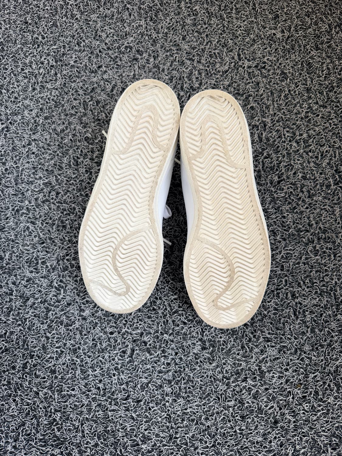 아디다스 슈퍼스타 '풍신뇌신' 커스텀 에디션 (White/Black) 상품이미지5