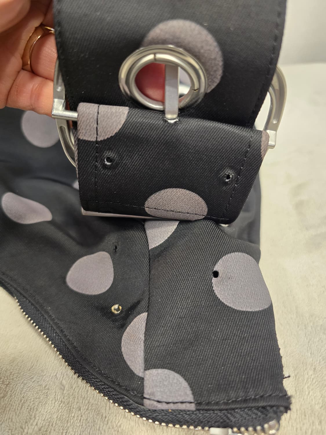 베이컨트 아카이브 VACANT Archive 벨라 와이드 스트랩 호보백 상품이미지10