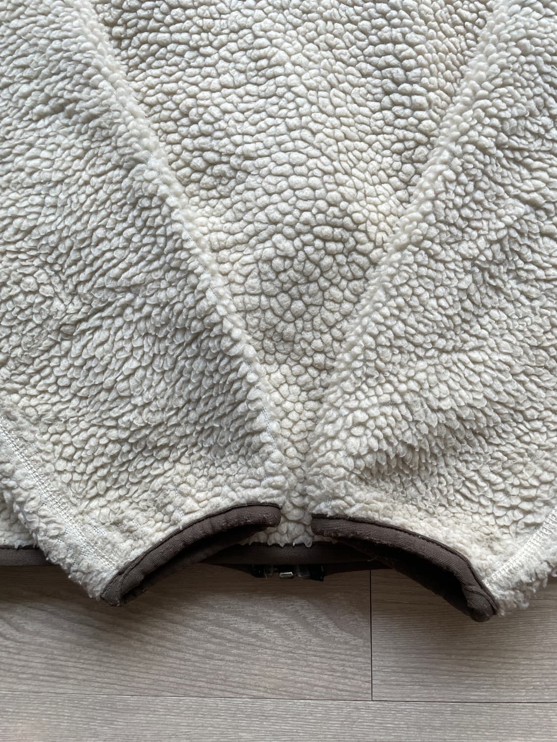 파타고니아 레트로x 오트밀 브라운 자켓 상품이미지8