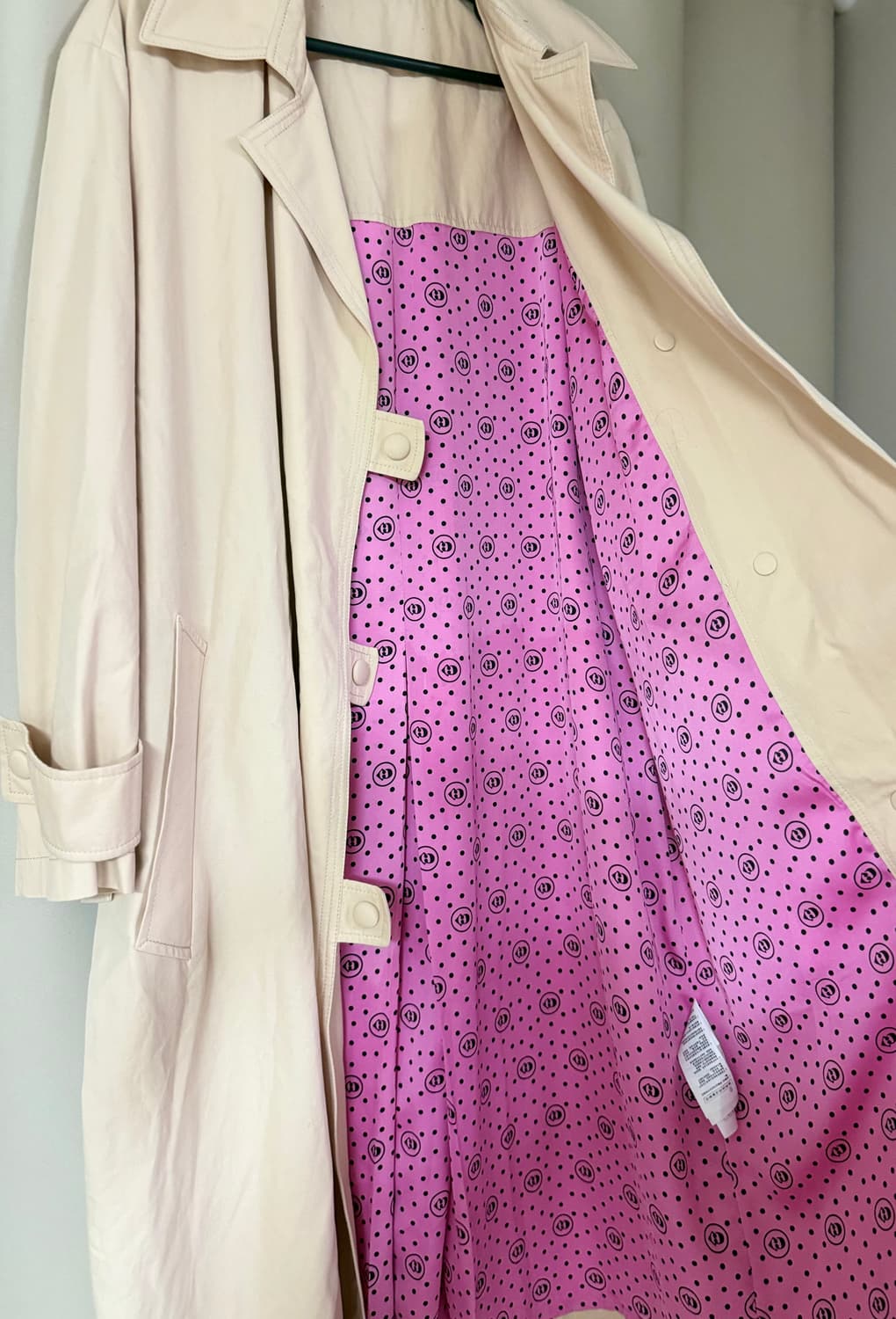 럭키슈에뜨 트렌치코트 상품이미지3