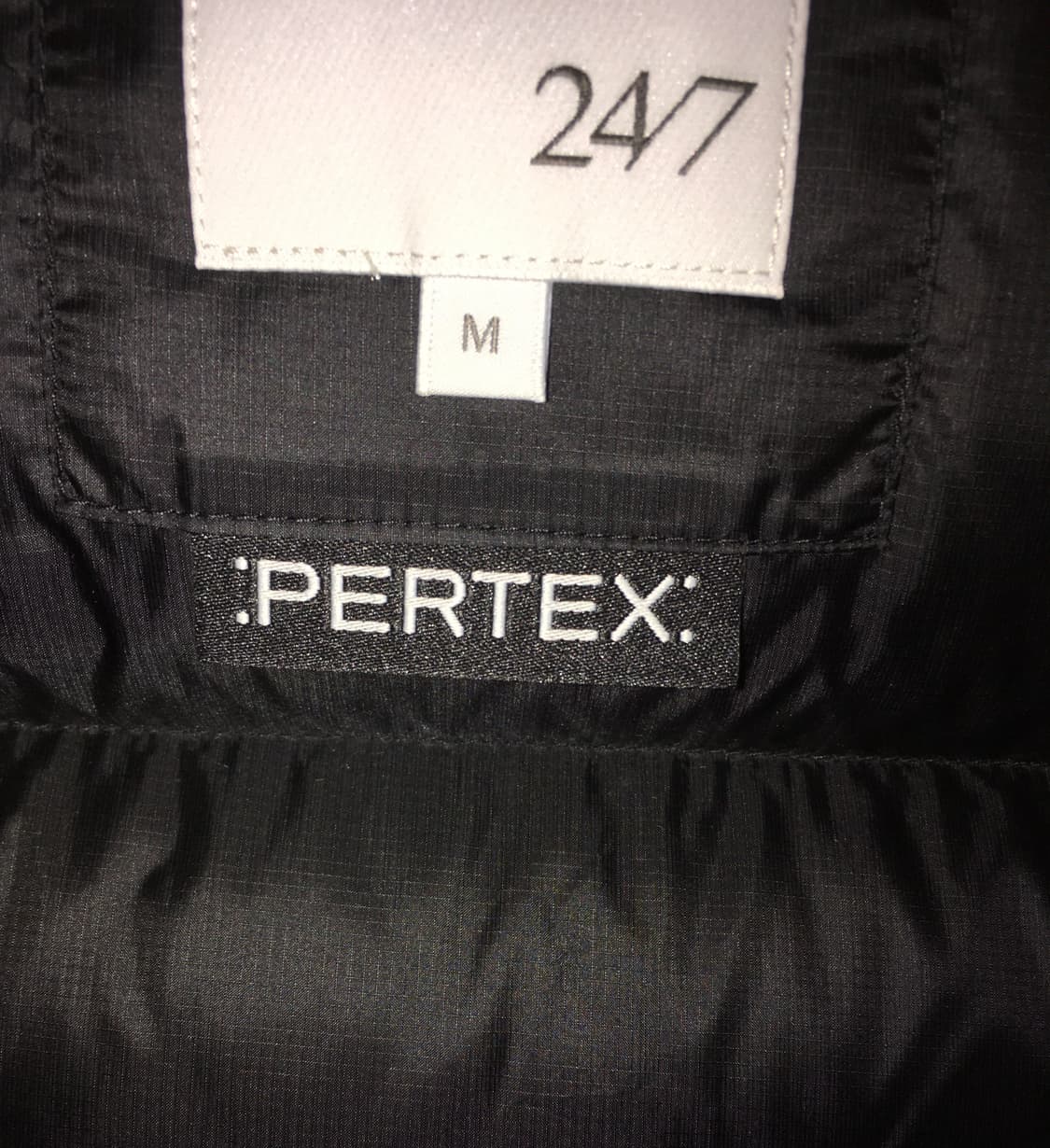 247시리즈 퍼텍스 퀀텀 구스 패딩 판매합니다 상품이미지7