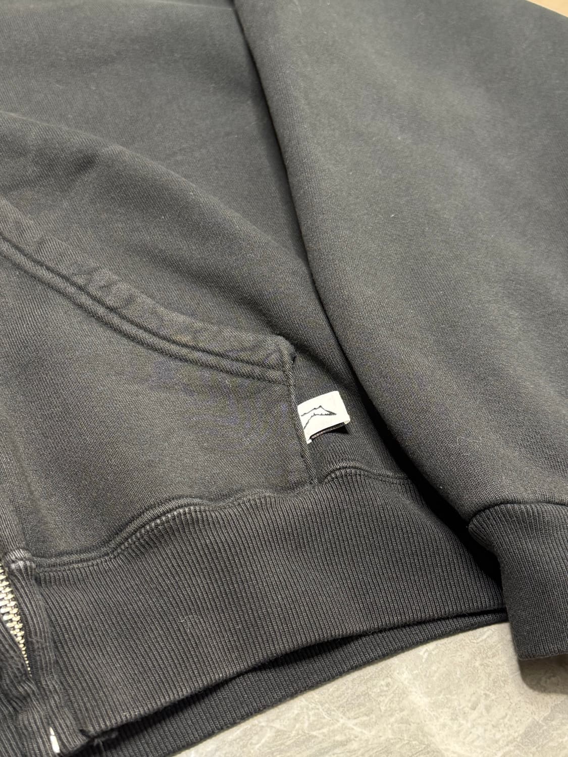 Akimbo club 아킴보클럽 후드집업 상품이미지2