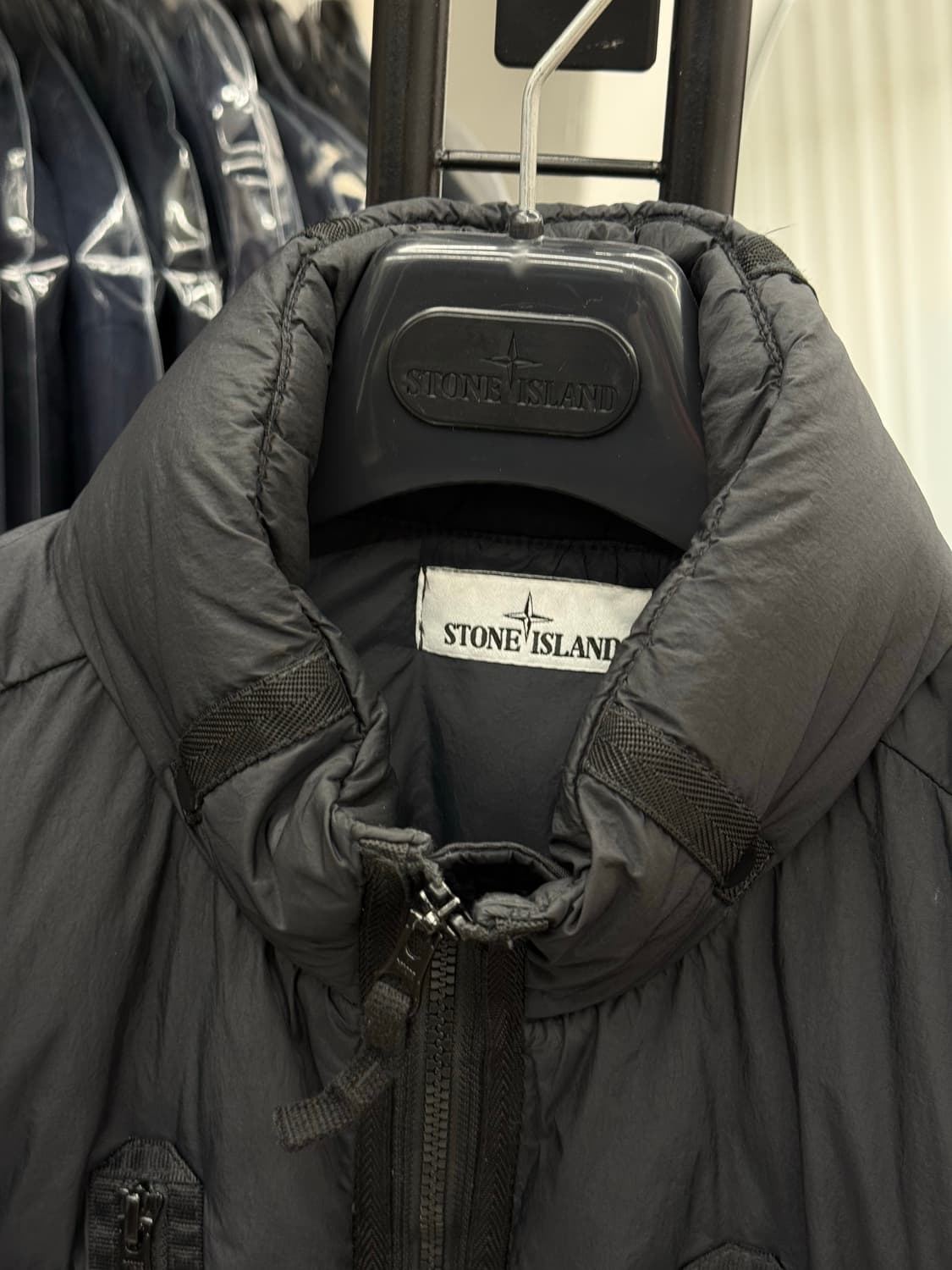 [M] 스톤아일랜드 크링클랩스 패딩 상품이미지4