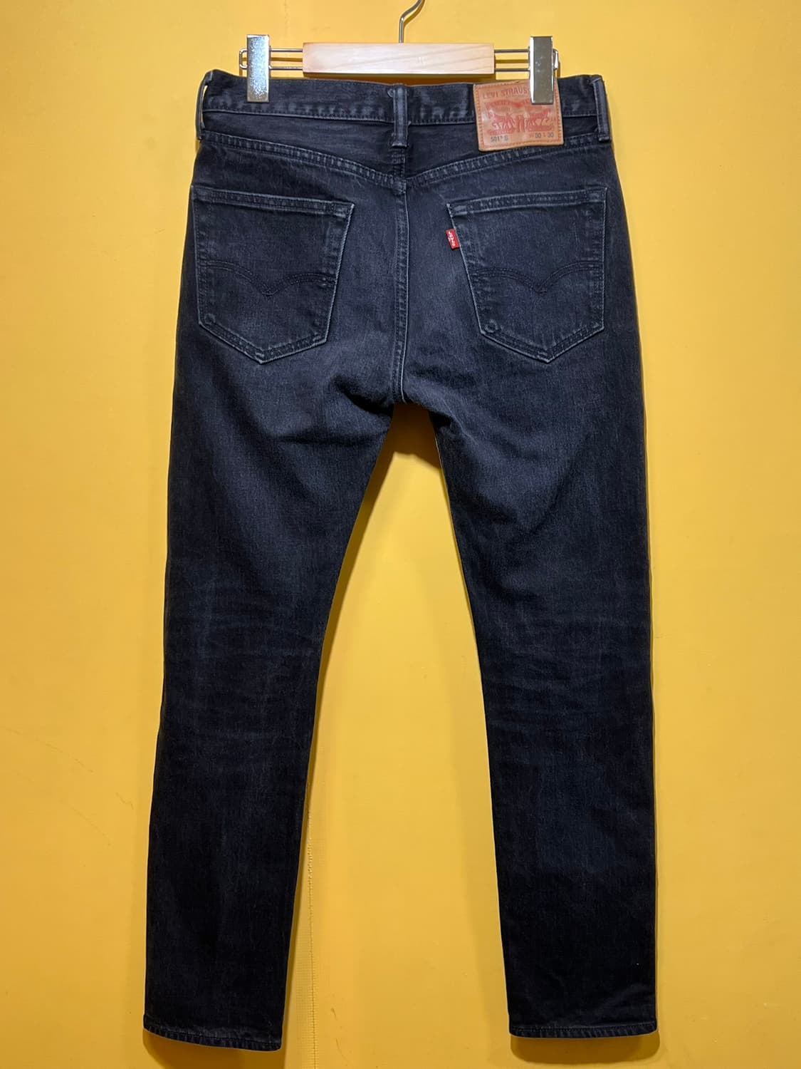 [30x30] 리바이스 501S 블랙 워시드 데님 팬츠 레드탭 청바지 상품이미지6