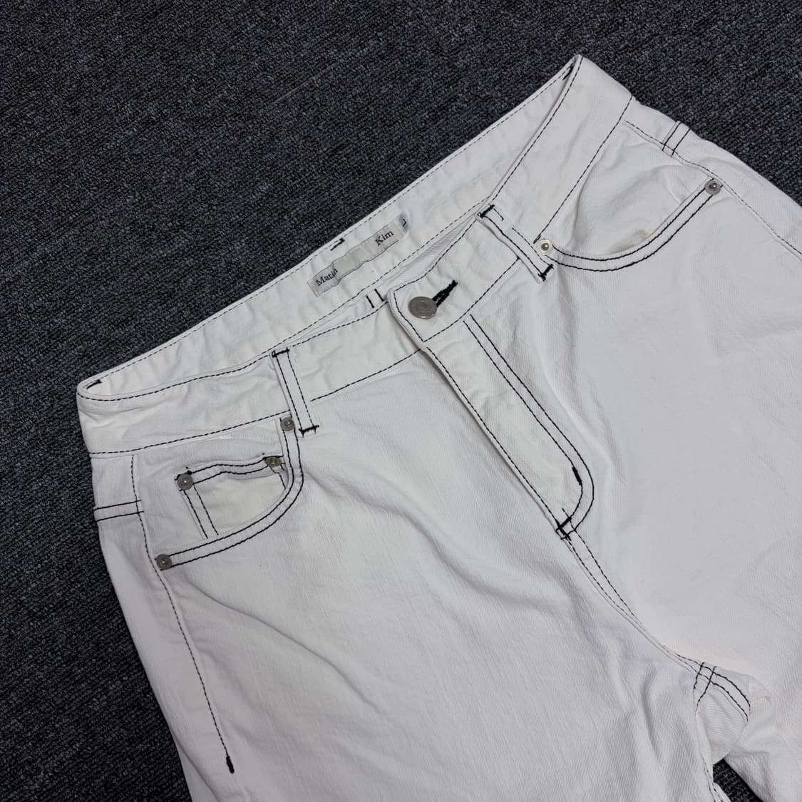 마뗑킴 화이트 데님 팬츠 상품이미지2