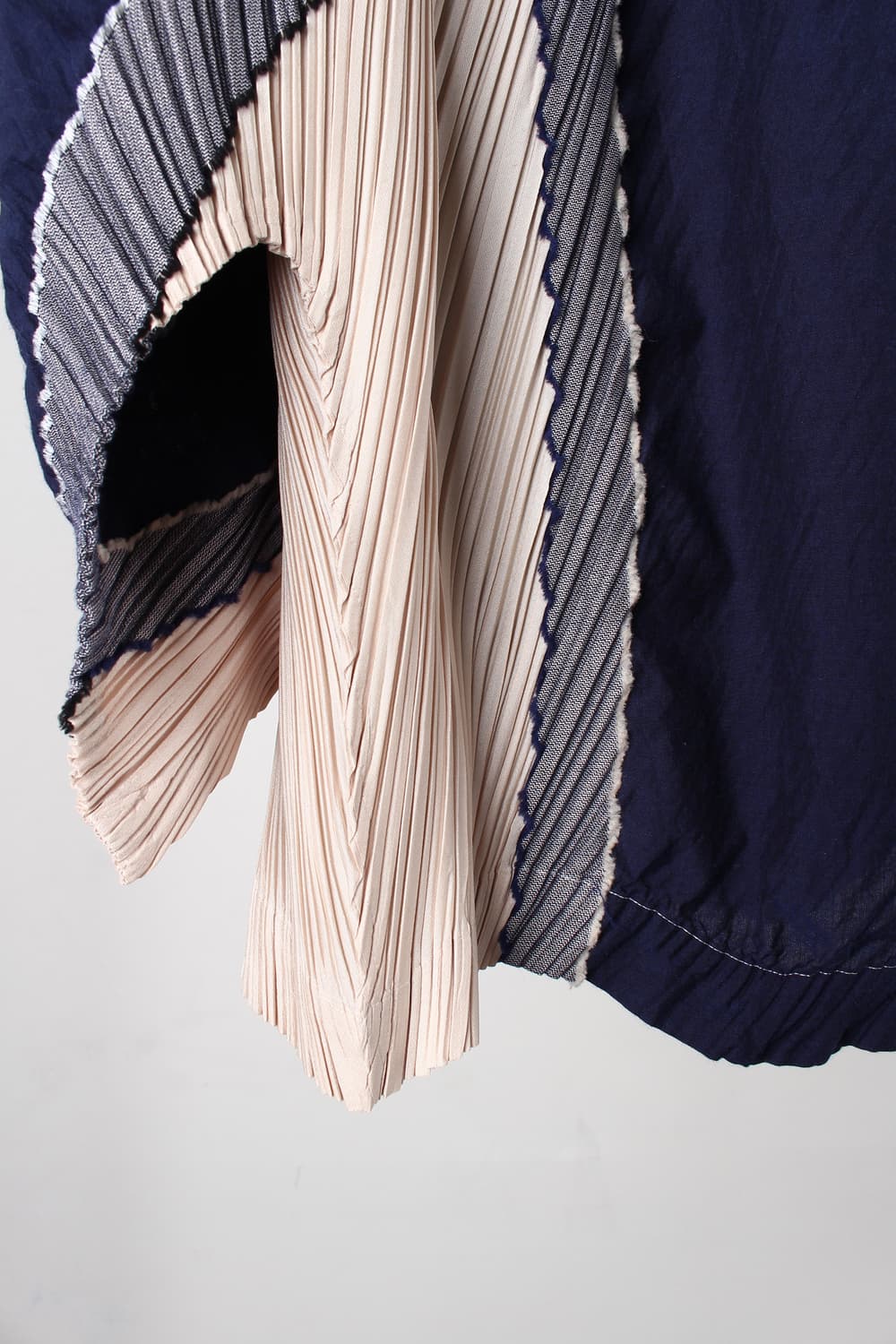 ISSEY MIYAKE Pleats Jacket 상품이미지6