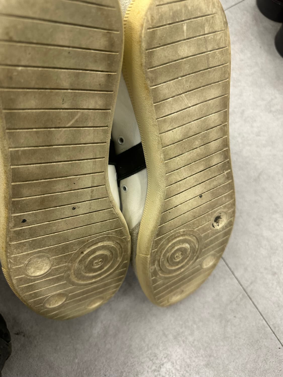 디올옴므 에디슬리먼 스니커즈 (44) 상품이미지4