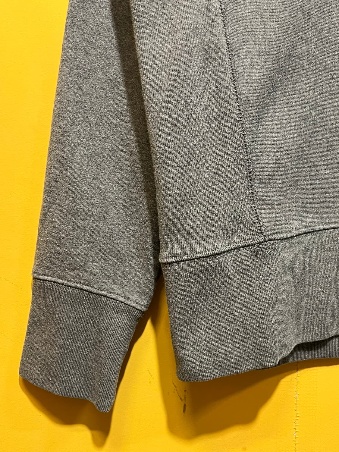 [여성L] 챔피온 리버스위브 크루넥 스웻셔츠 그레이 미니로고 맨투맨 상품이미지5