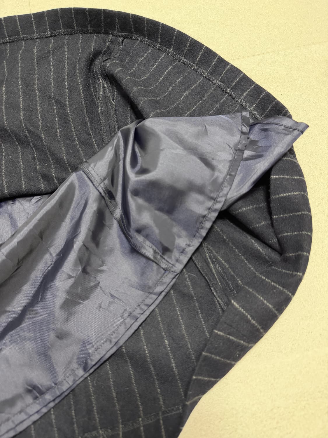 스트라이프 울 미디 스커트 상품이미지3