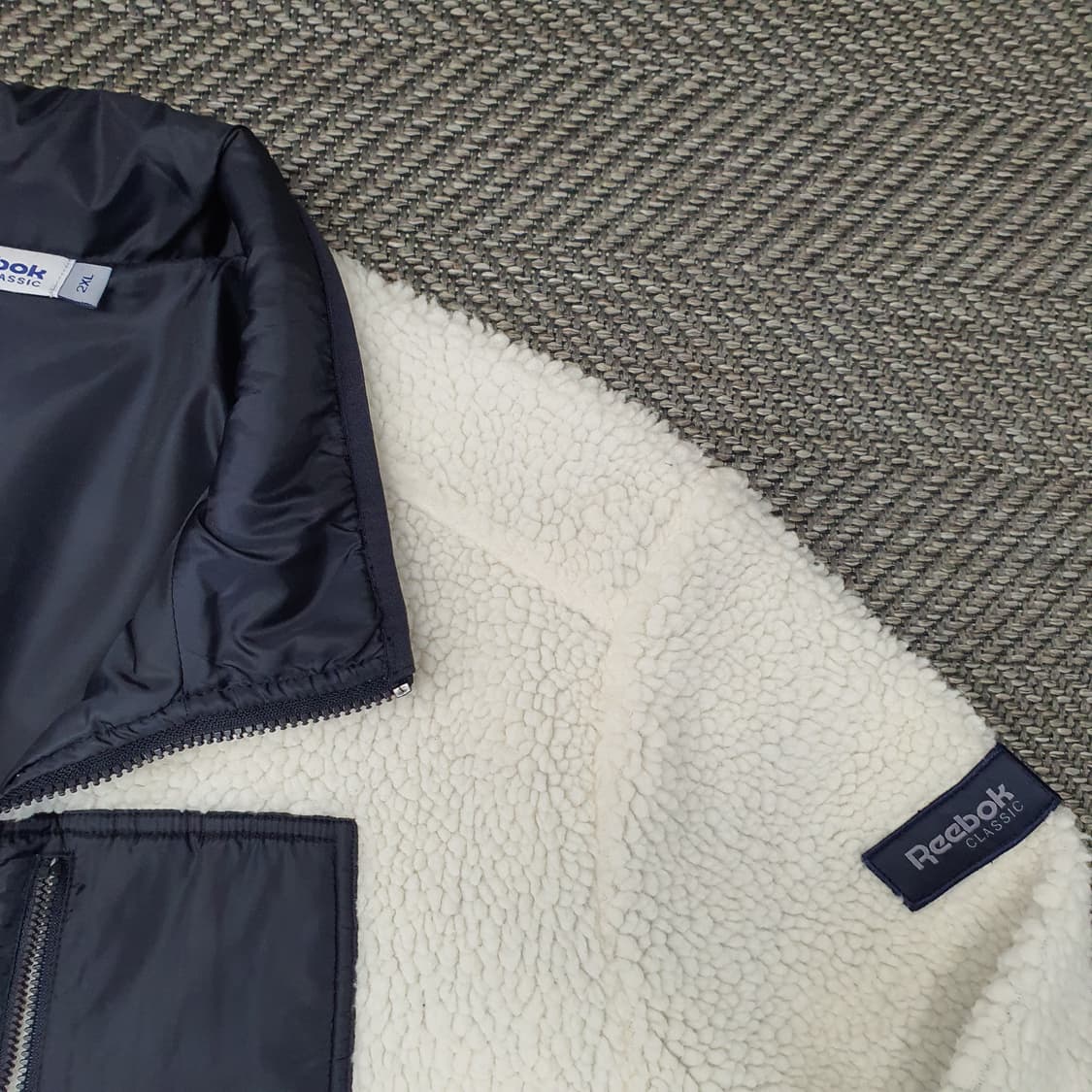 리복 클래식 간절기 플리츠 자켓 남자110 상품이미지3