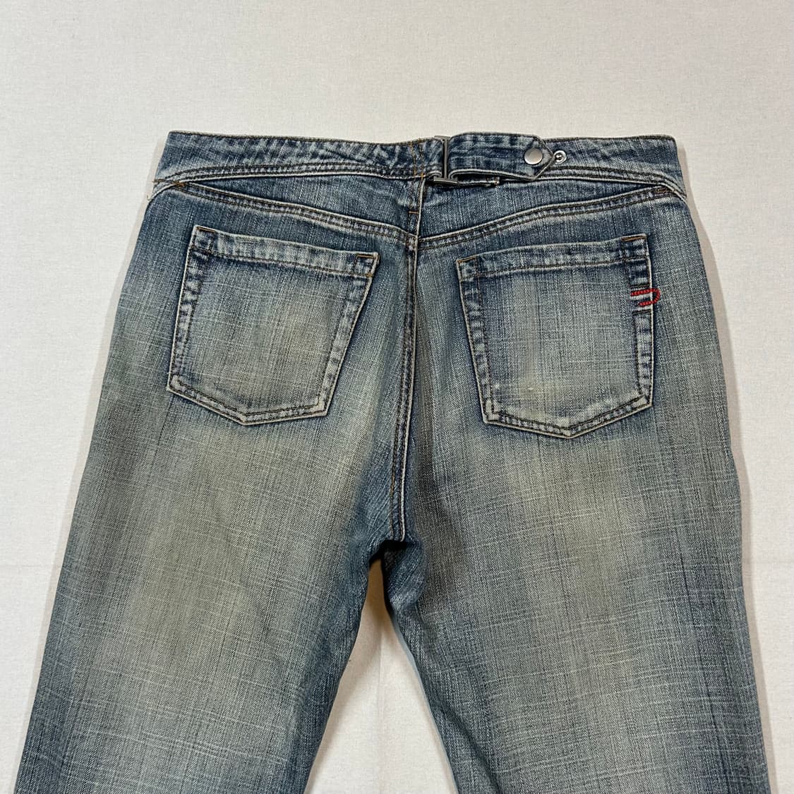 32inch) 디젤 Diesel 신치백 버튼플라이 부츠컷 데님 팬츠 상품이미지2