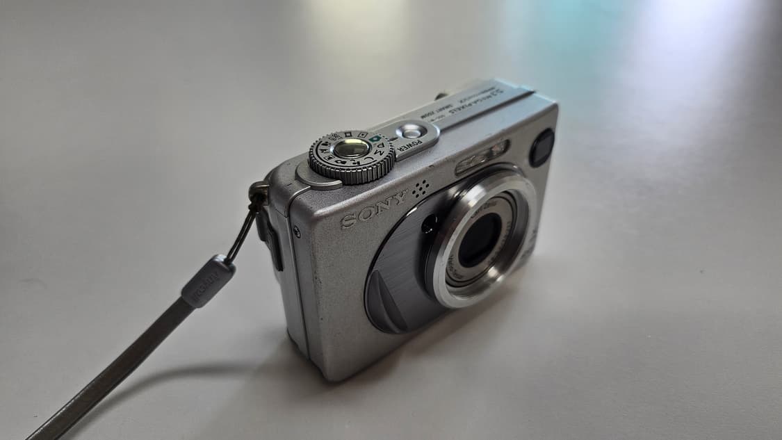 작례O 칼자이스 명품 렌즈 소니 사이버샷 dsc-w1 디지털카메라 빈티지 상품이미지7