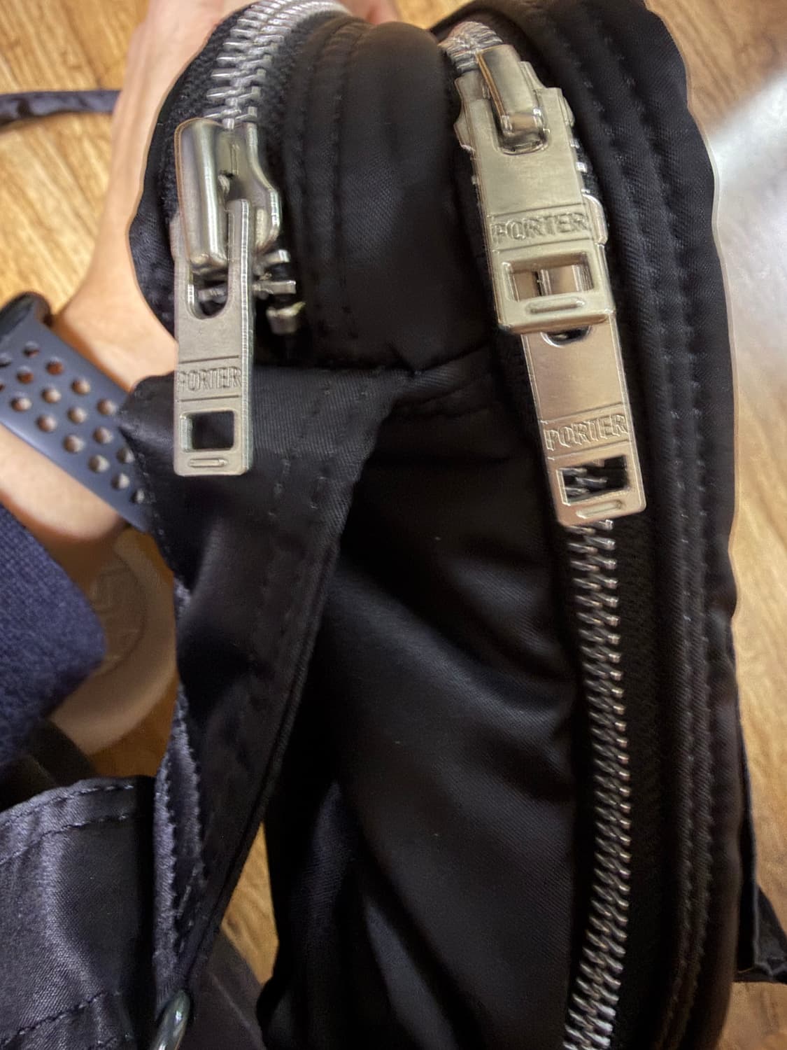 포터 탱거 숄더백 S 상품이미지4