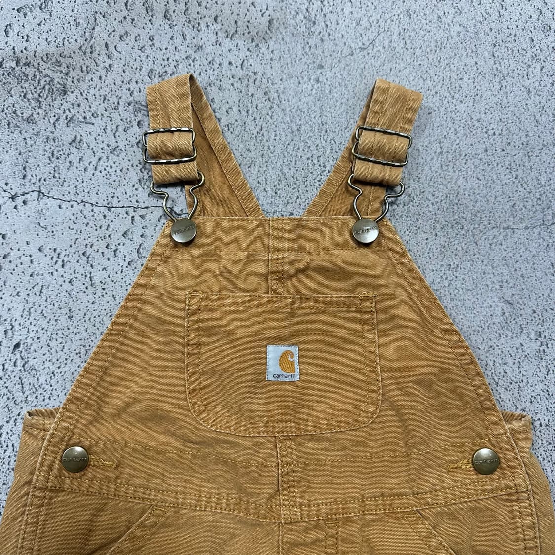 ✨ (바배) 칼하트 키즈 멜빵 바지 (4T) 상품이미지3