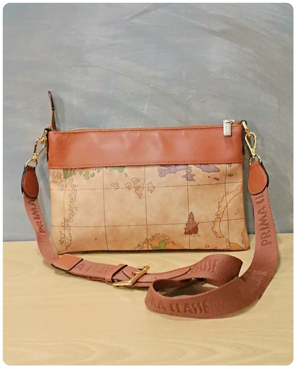 프리마클라쎄 빈티지 가죽 크로스백 상품이미지3