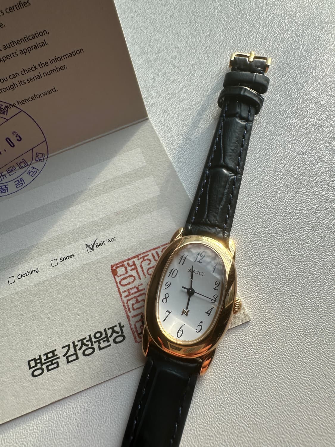 세이코 오발 쿼츠 워치 상품이미지1