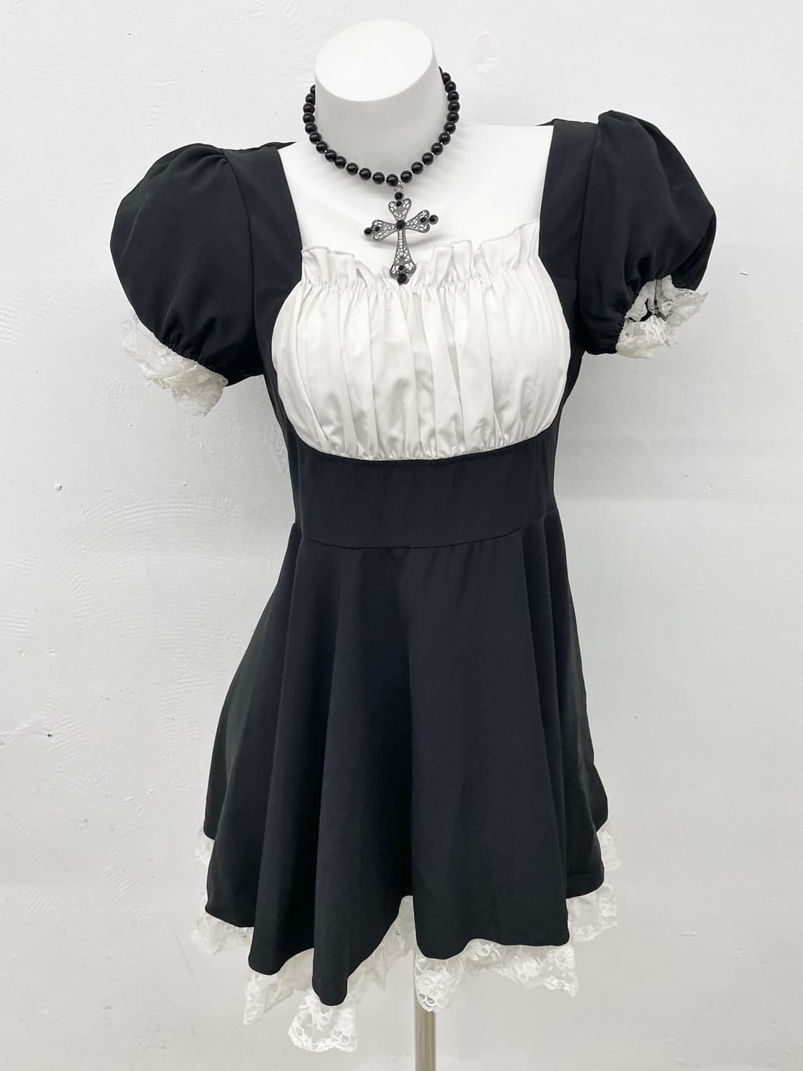 바디라인 고딕 메이드 원피스 상품이미지1