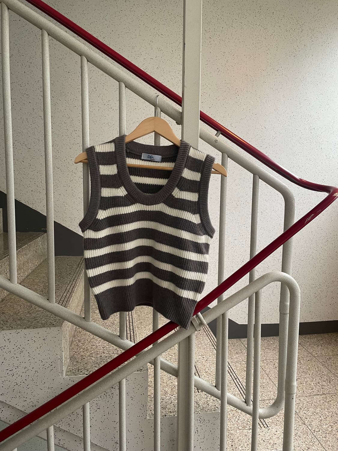 stripe knit vest 상품이미지1