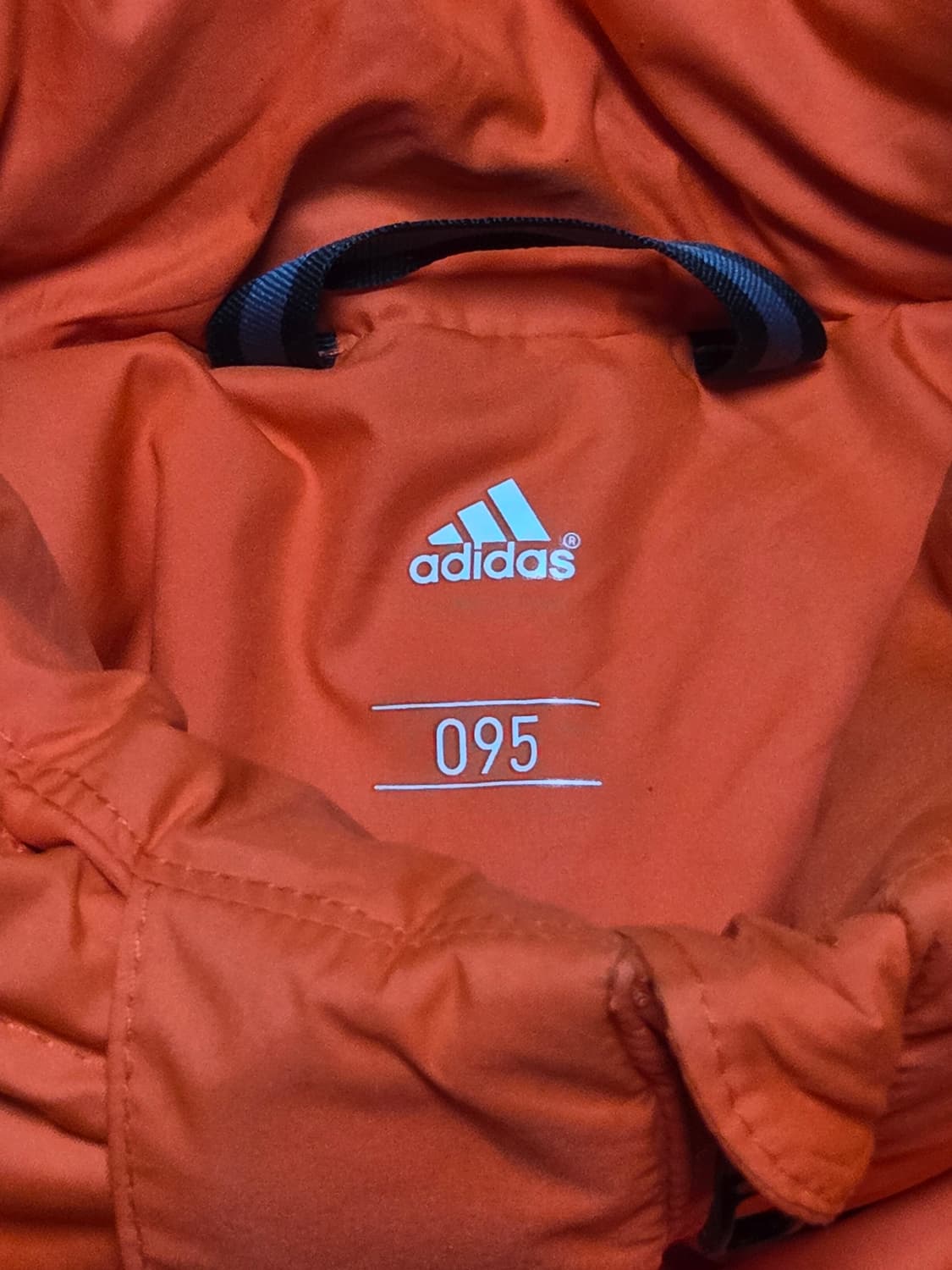 아디다스 덕다운 오렌지 패딩 점퍼 상품이미지4