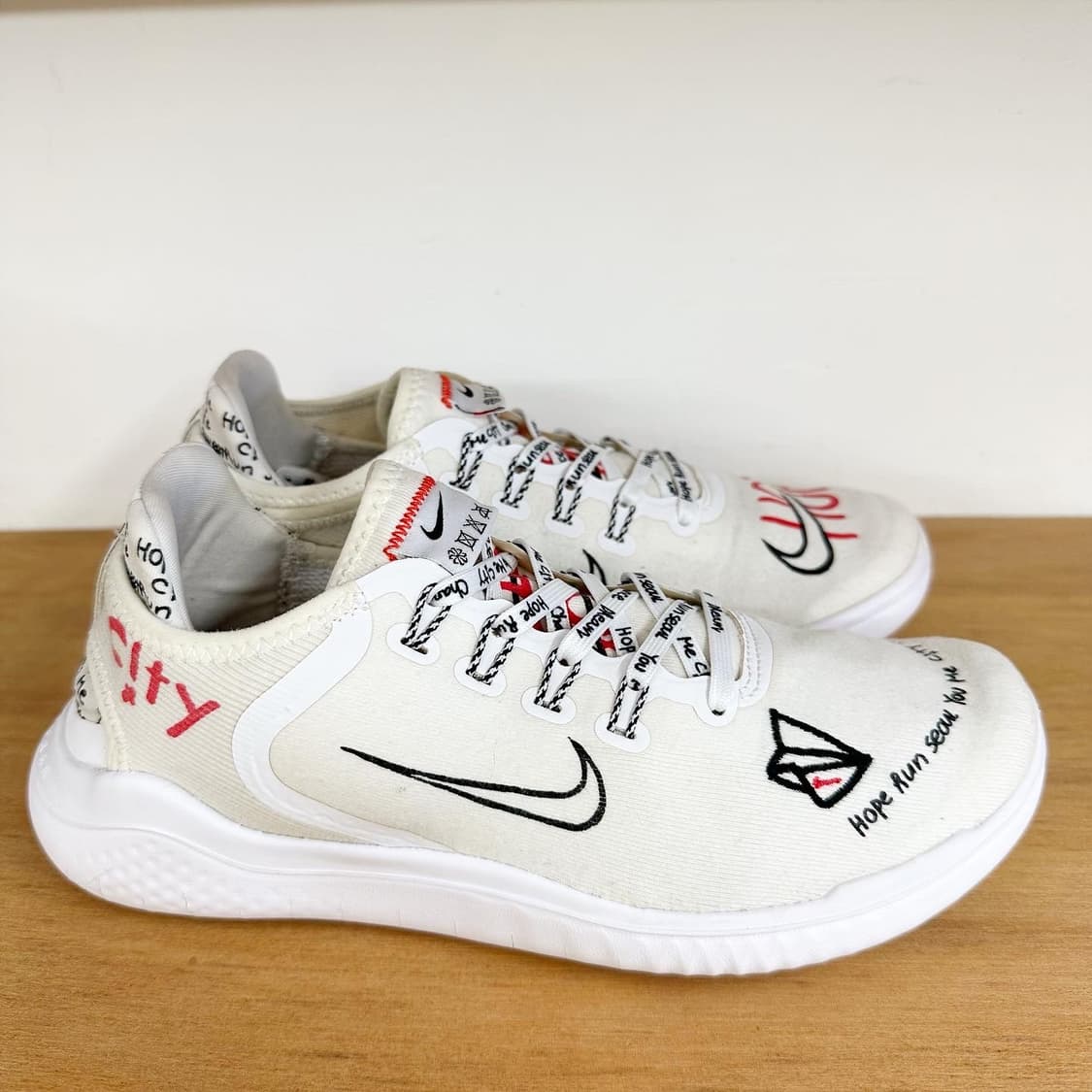 나이키 x 노보 2018 프리런 상품이미지6