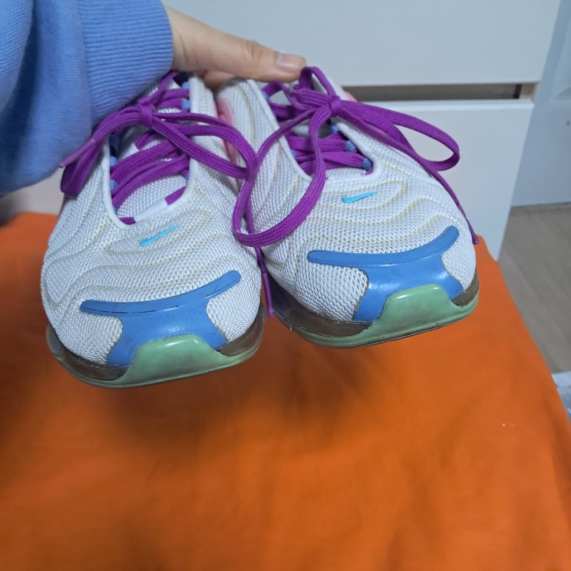 나이키 에어맥스 720 240~245mm 상품이미지3