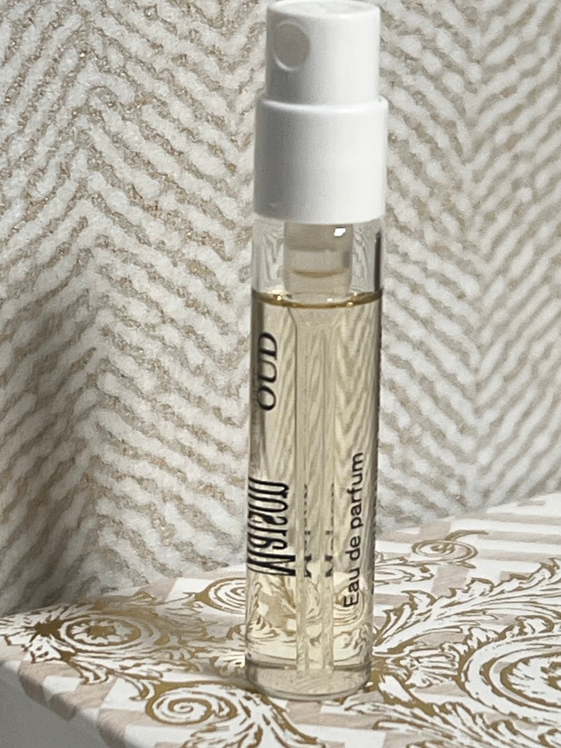 메종프란시스커정 오우드 oud 우드 2ml 상품이미지1