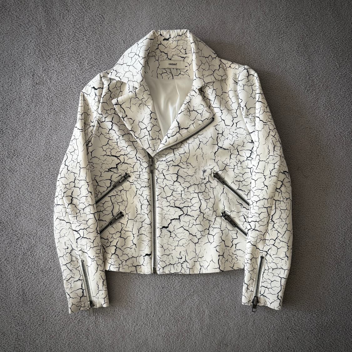 Vintage crack detail jacket 상품이미지1