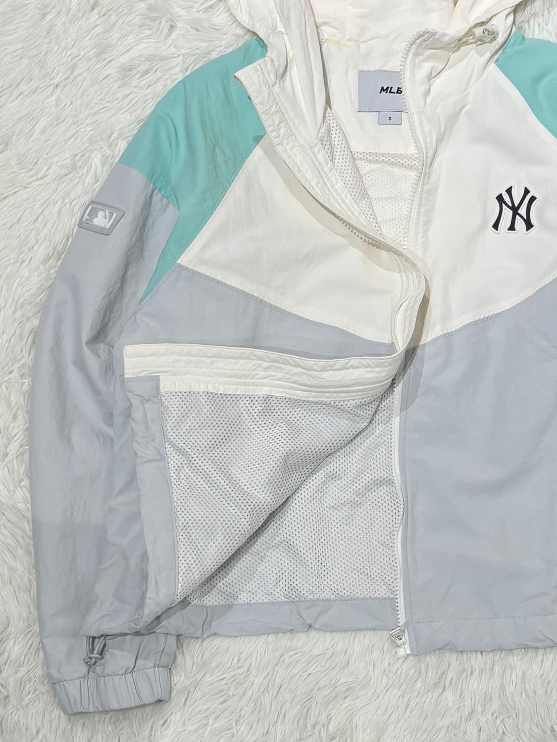 MLB 뉴욕양키스 바람막이 상품이미지6