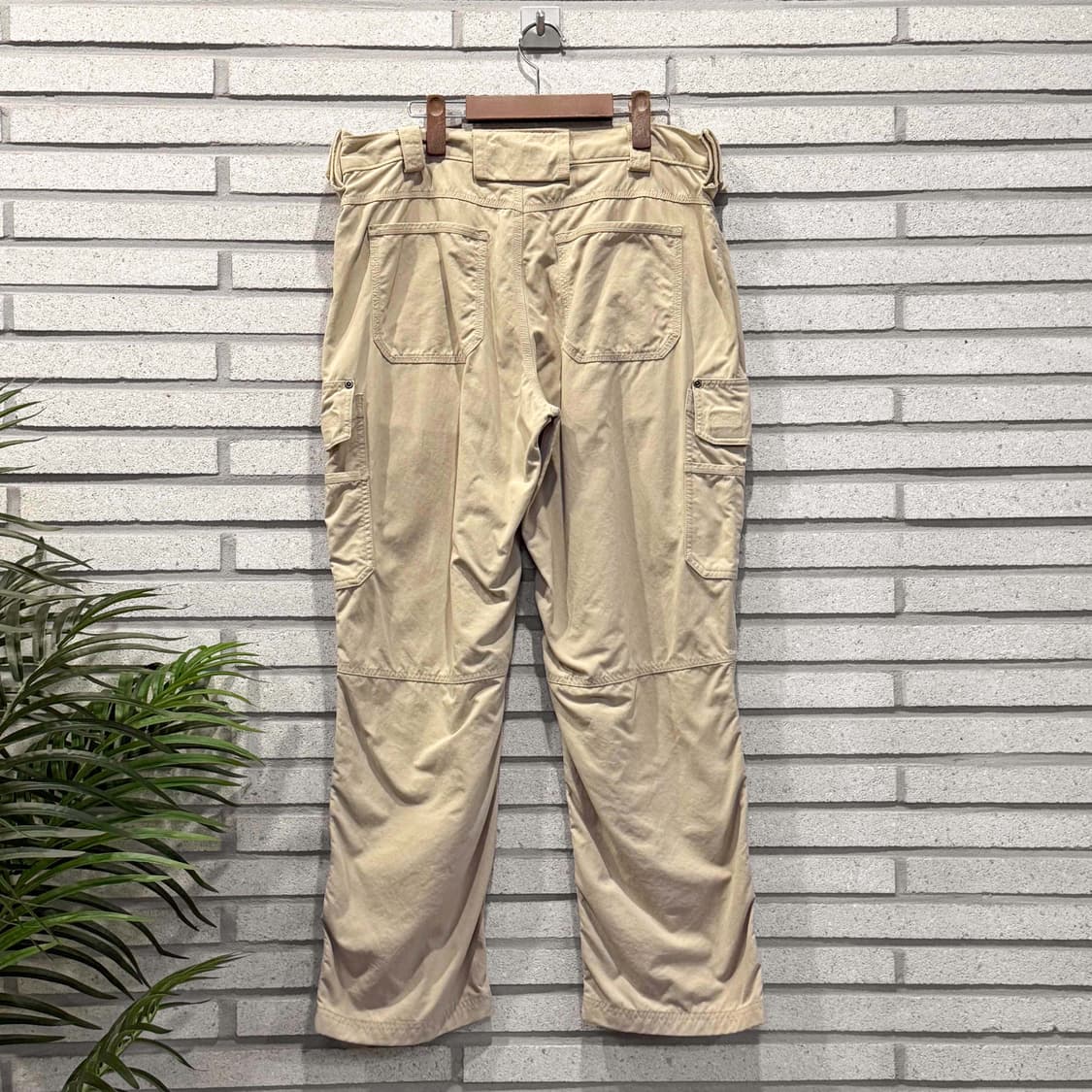 USA VINTAGE 유틸리티 워크 카고팬츠 플랩포켓 패널 디테일 베이지 상품이미지2