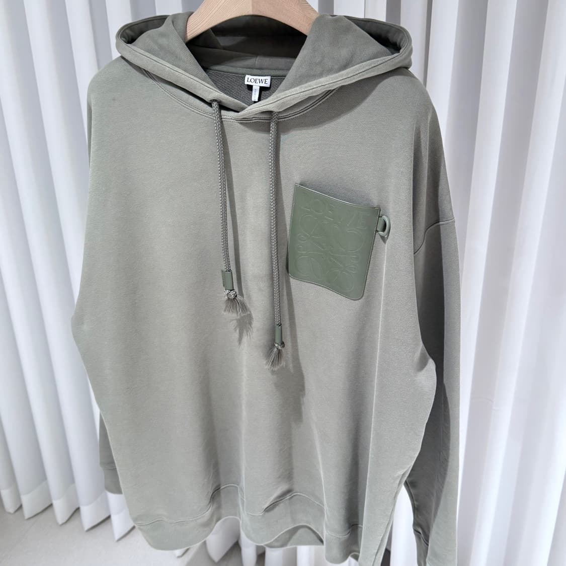2XL / 로에베 아나그램 레더패치 후드티 상품이미지2