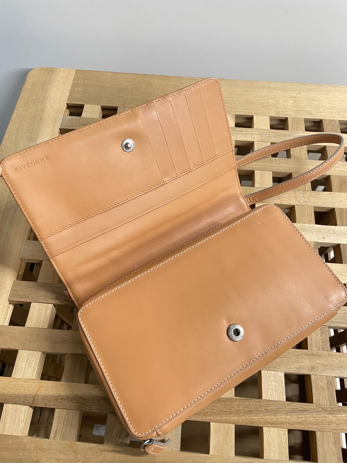 지방시 미니백 상품이미지7