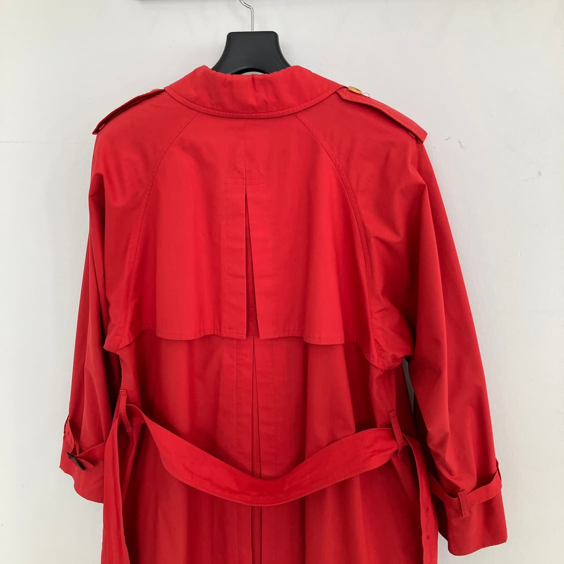 버버리 레드 트렌치 코트 상품이미지7